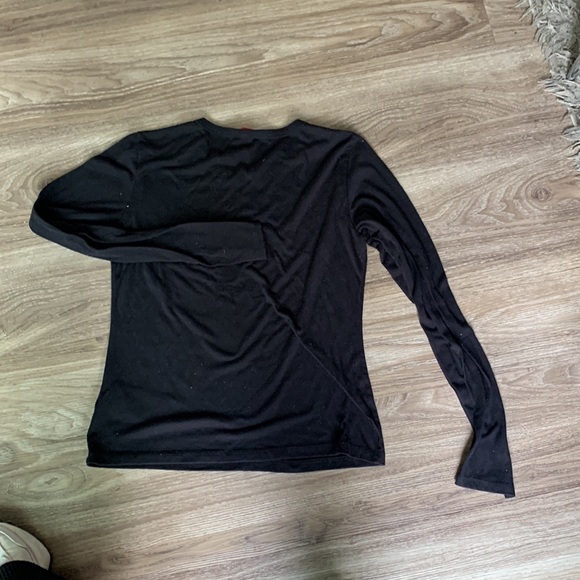 Guess Black Long Sleeve Top with Red Logo - Picture 5 of 5